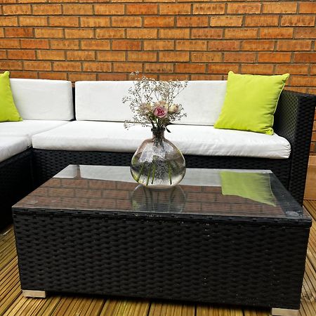 Spacious Mews Apartment, Clapham لندن المظهر الخارجي الصورة